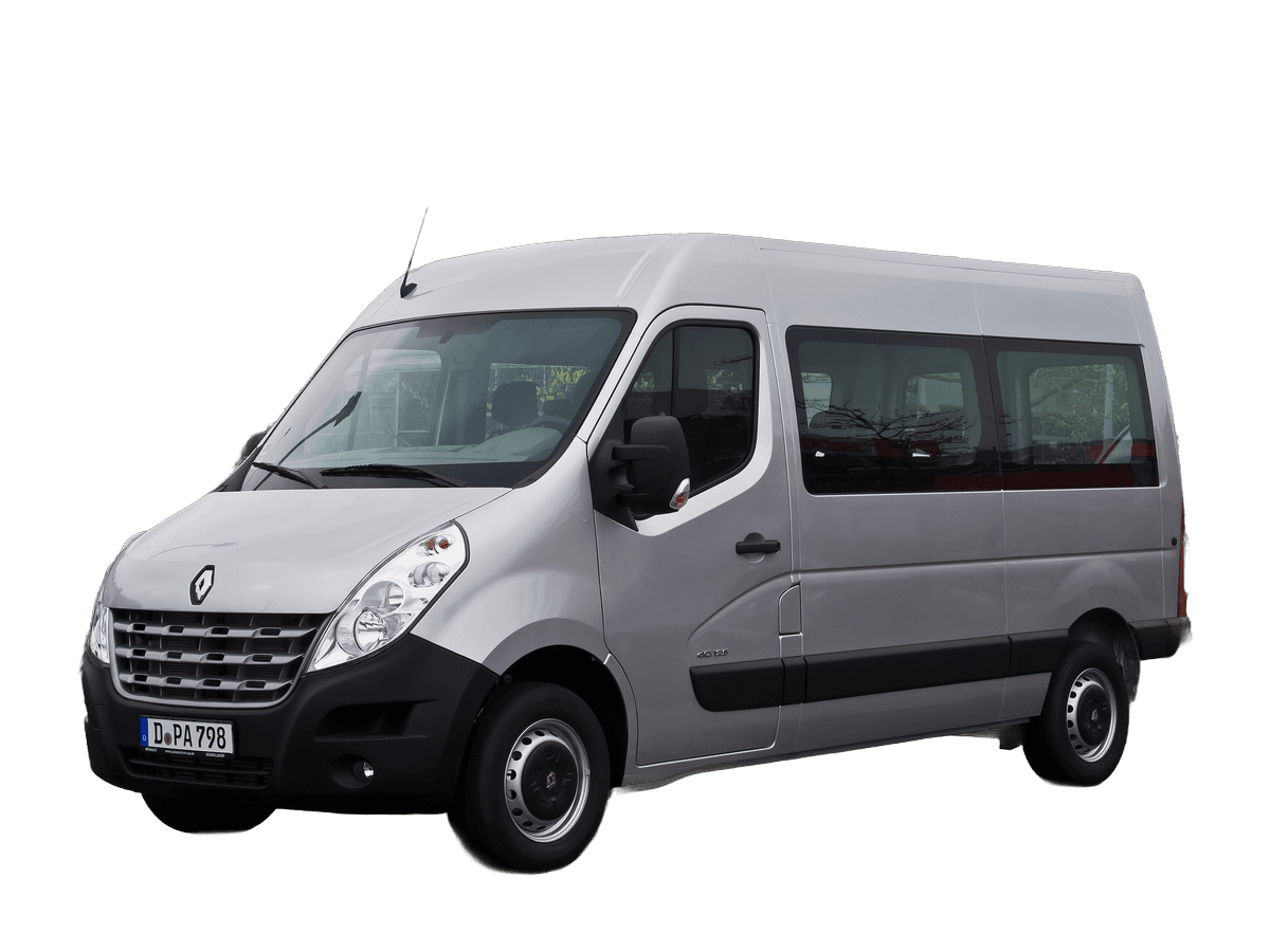 Van de passageiros Renault Master prata em vista frontal diagonal